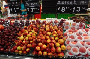 Såna persikor har jag inte sett tidigare i Beijing